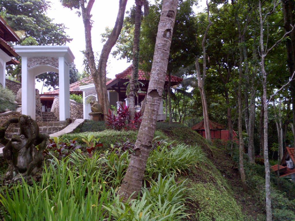 Hotel Tidar Malang Ngoại thất bức ảnh