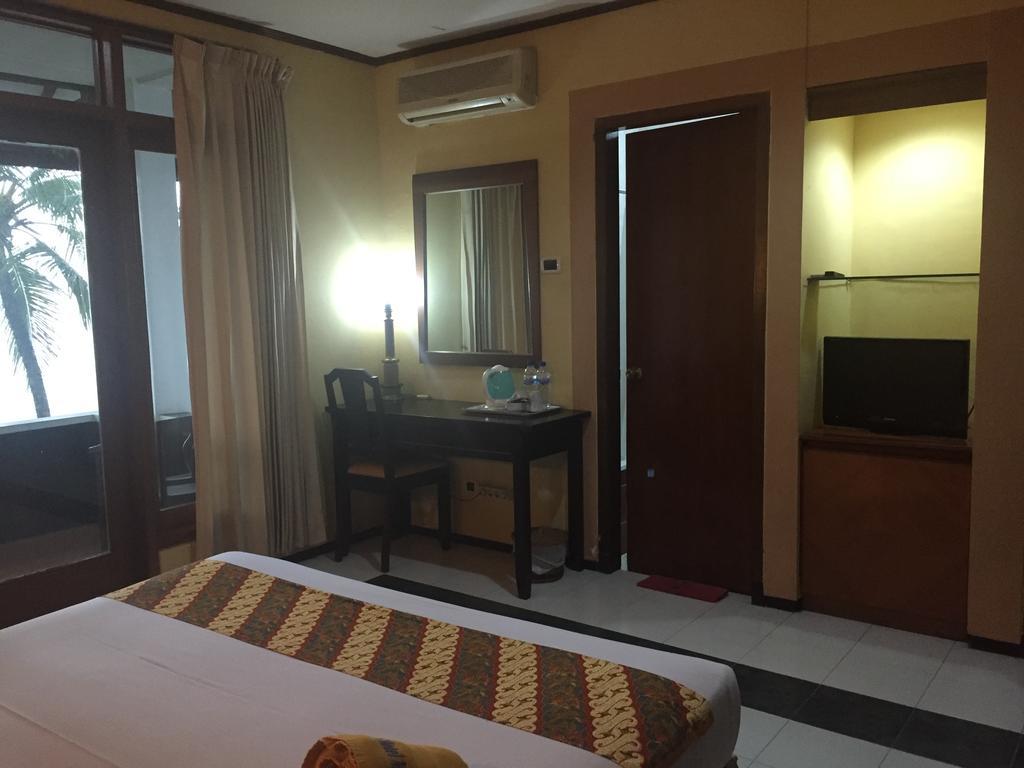 Hotel Tidar Malang Ngoại thất bức ảnh
